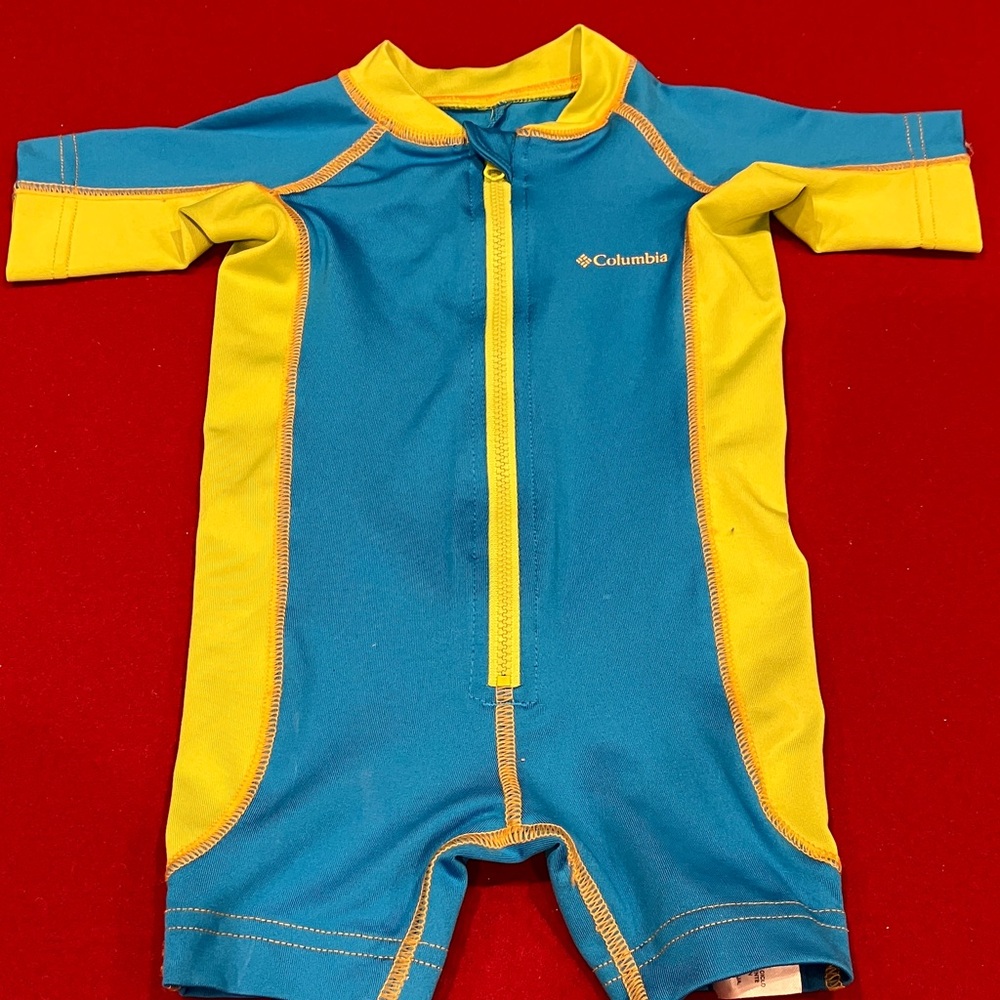 Columbia Kids Blue and Yellow Rashguard
